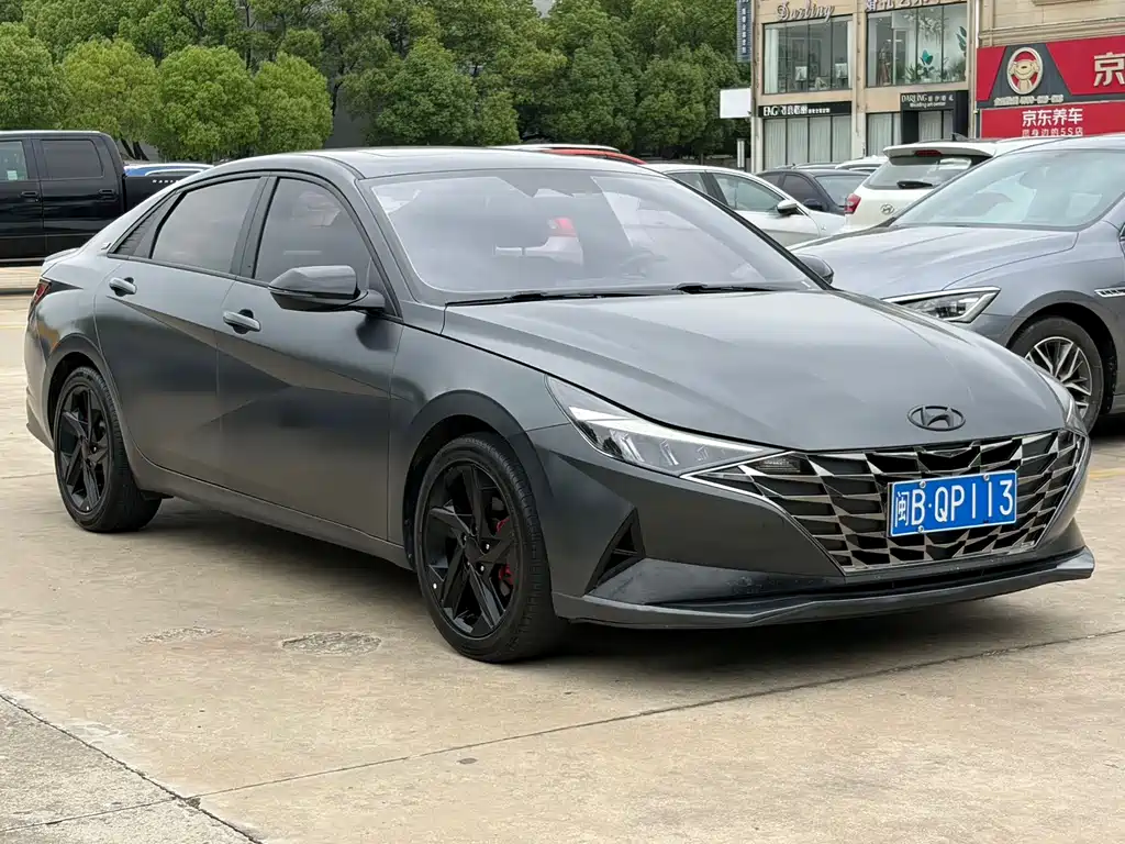 Hyundai Elantra 2022 — фото 3