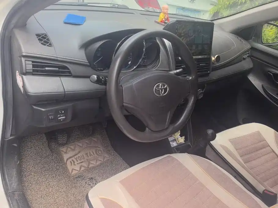 Toyota Vios 2016 — фото 12
