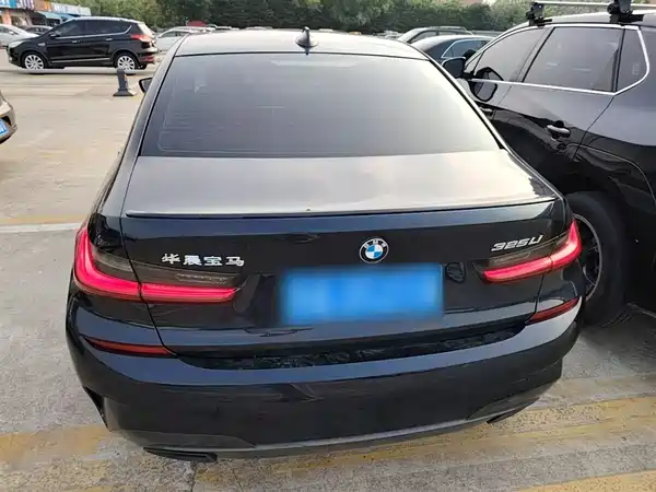 BMW 3 Series 2022