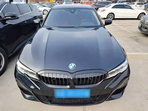 BMW 3 Series 2022