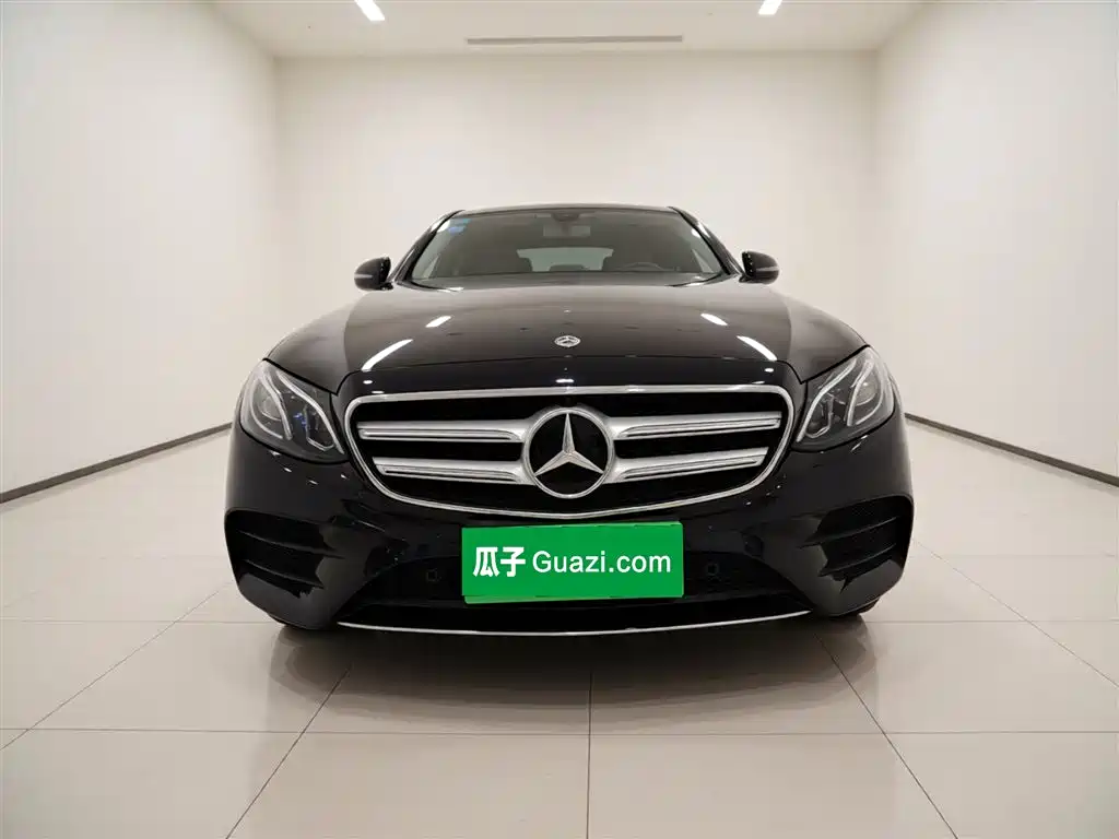 Mercedes-Benz E-Class 2019 — фото 24