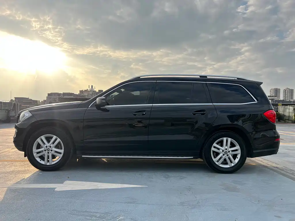 Mercedes-Benz GL-Class 2015 — фото 8