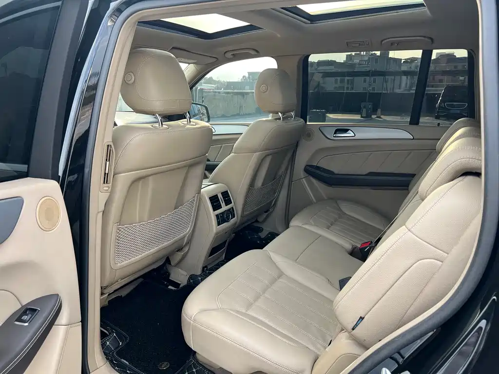 Mercedes-Benz GL-Class 2015 — фото 13