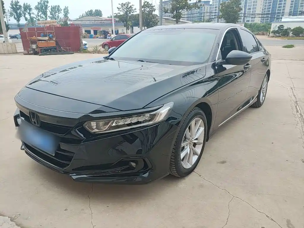 Honda Accord 2022 — фото 1