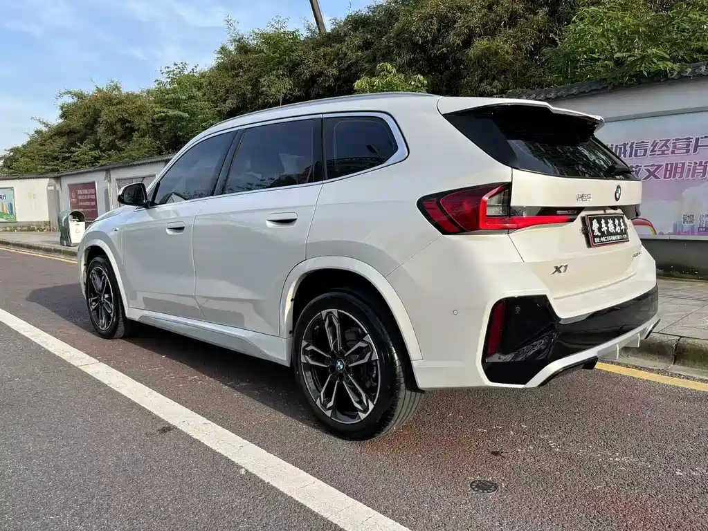 BMW X1 2025 — фото 17