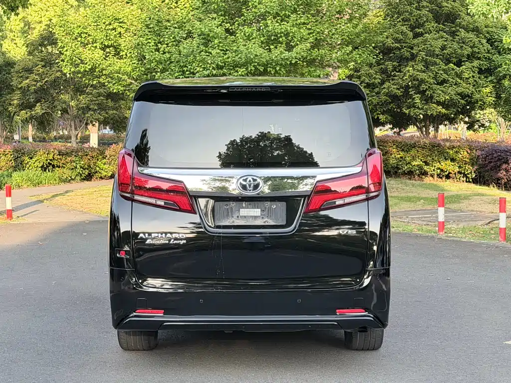 Toyota Alphard 2019 — фото 6