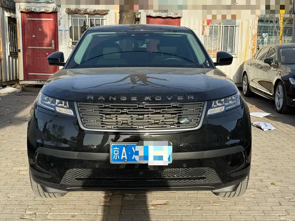 Land Rover Velar 2024 — фото 2