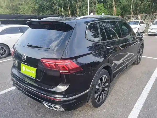 Volkswagen Tiguan L 2022