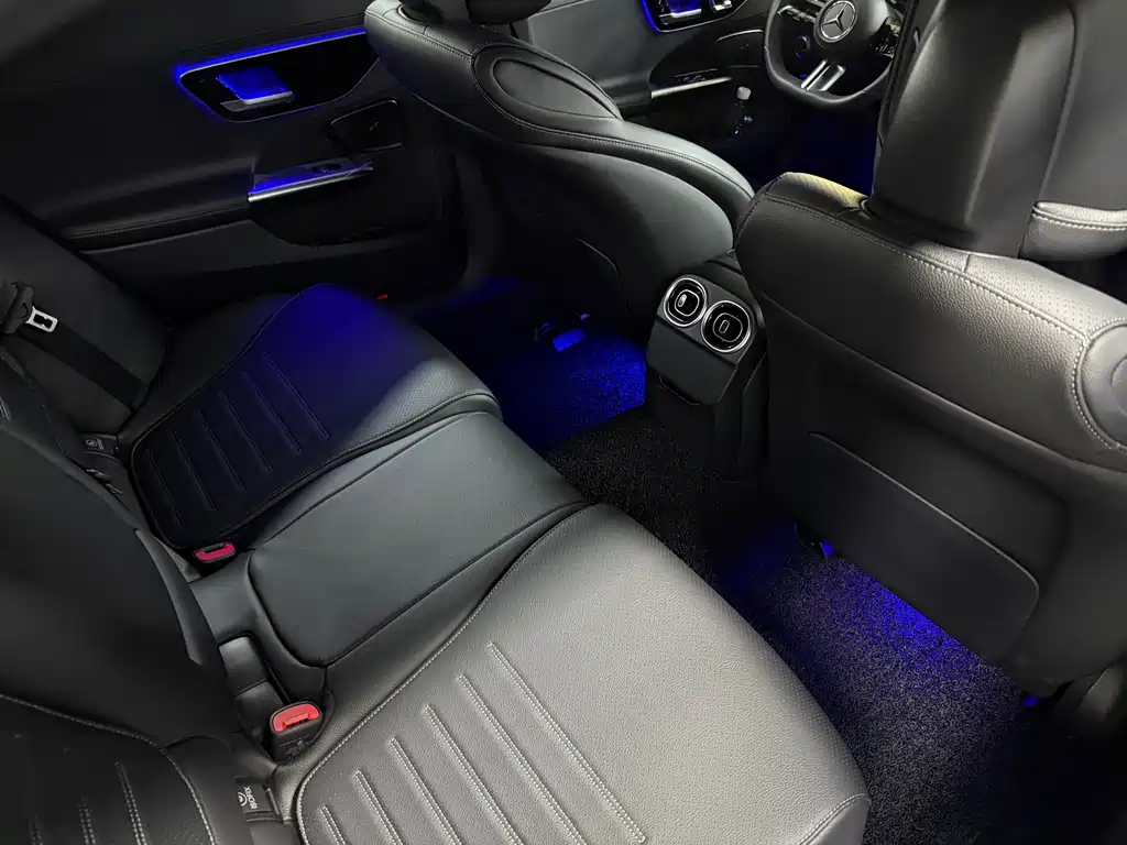 Mercedes-Benz C-Class 2022