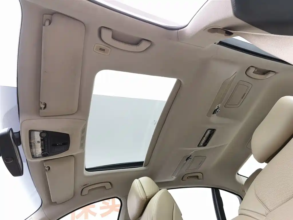 BMW 7 Series 2009 — фото 14