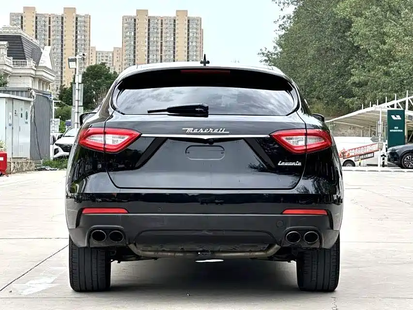 Maserati Levante 2016 — фото 8