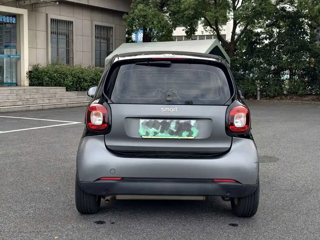 smart fortwo 2017 — фото 6