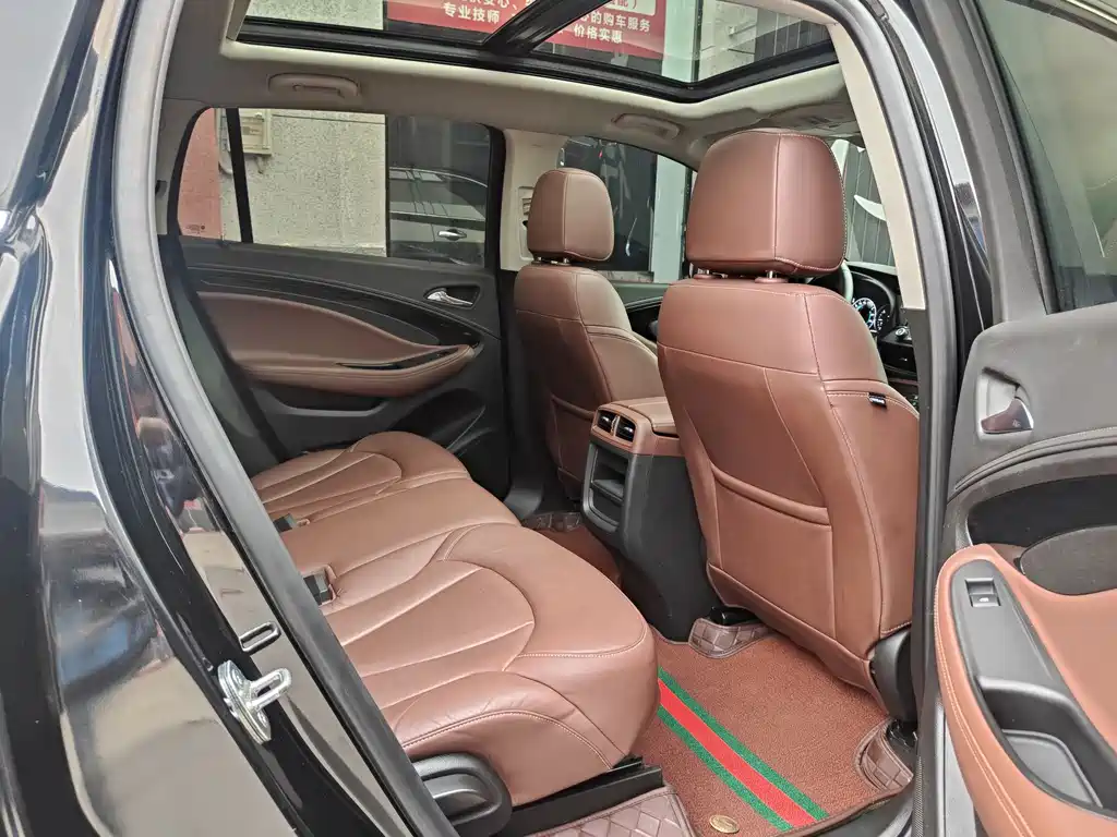 Buick Envision Plus 2018 — фото 10