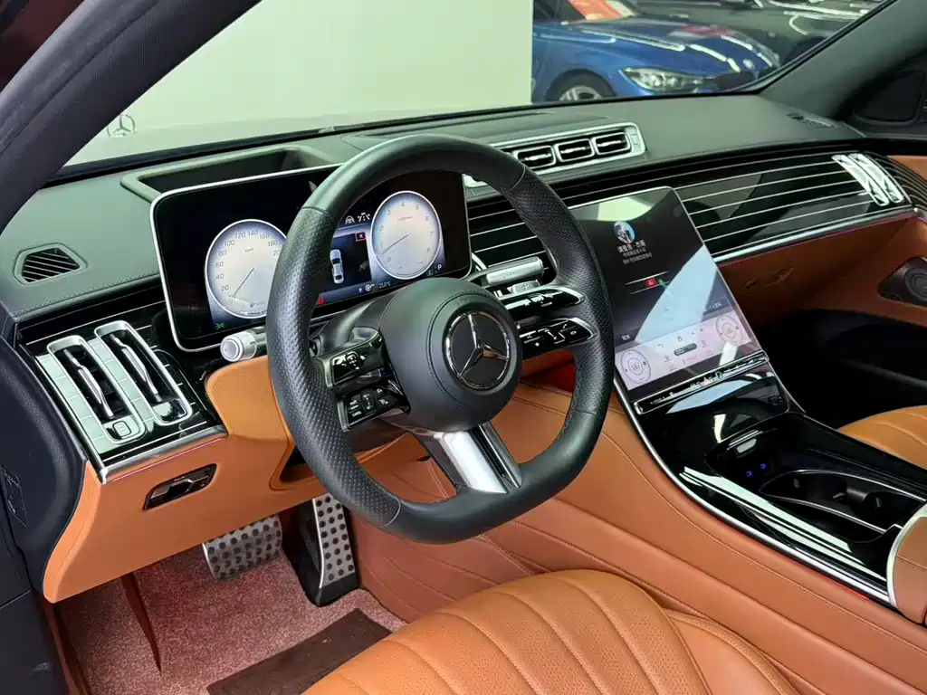 Mercedes-Benz S-Class 2024 — фото 4