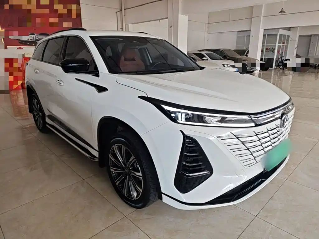 Changan CS75 PLUS 2024 — фото 4