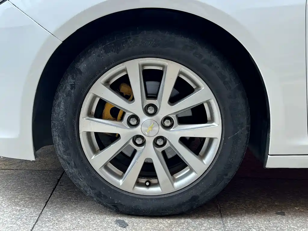 Chevrolet Malibu 2015 — фото 13