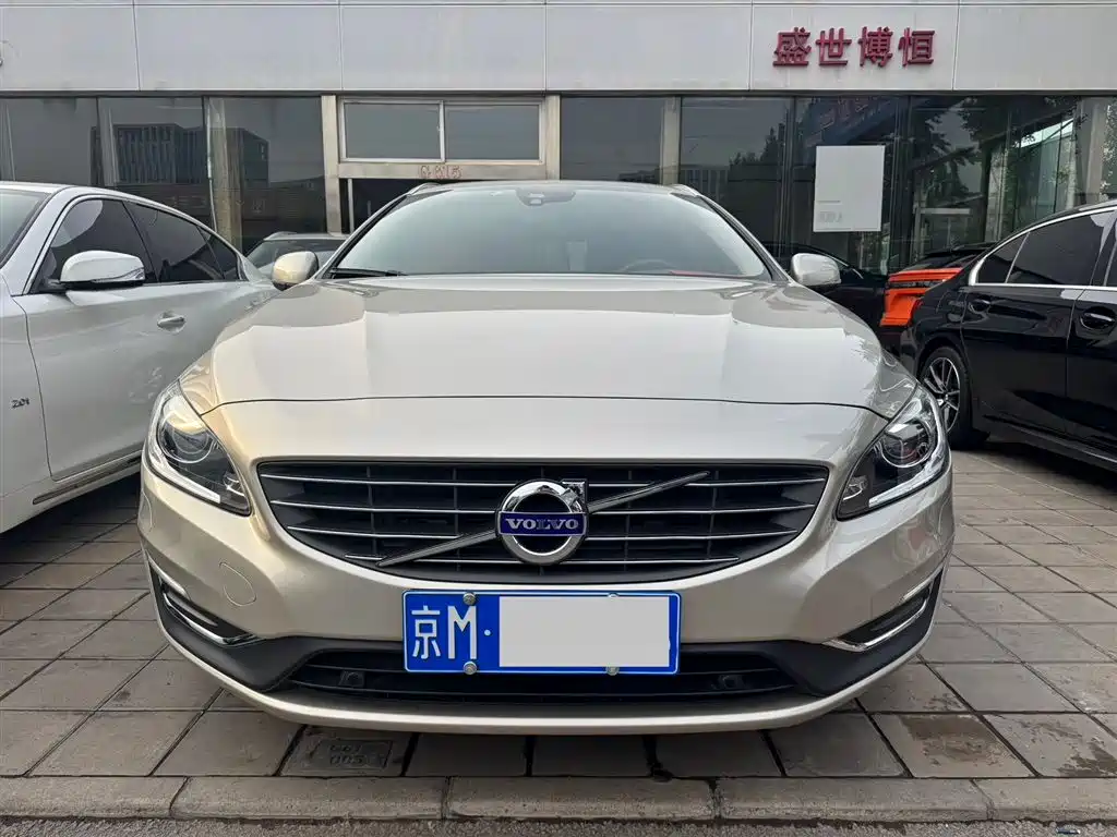 Volvo V60 2017
