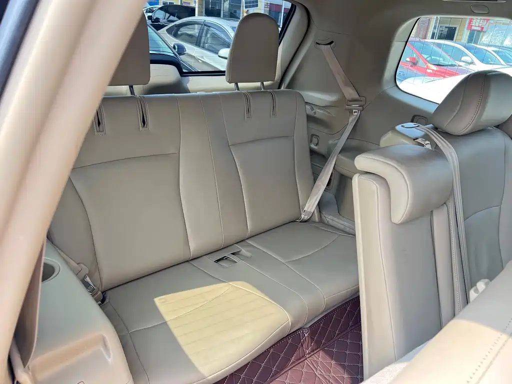 Toyota Highlander 2010 — фото 17