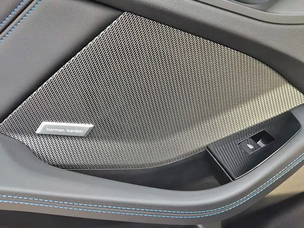 BMW 2 Series 2025 — фото 13