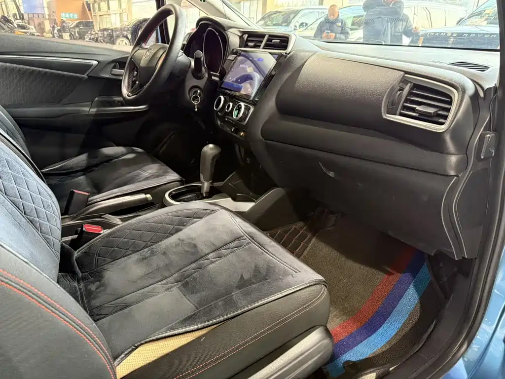 Honda Fit 2019 — фото 9