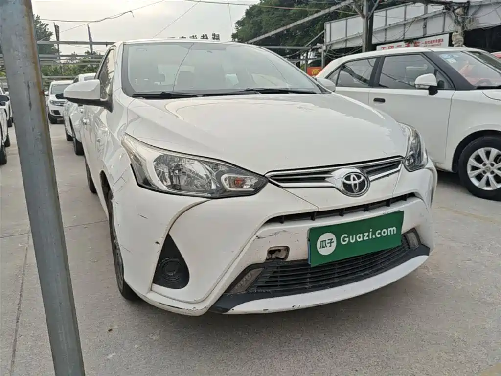 Toyota Yaris L 2020 — фото 4