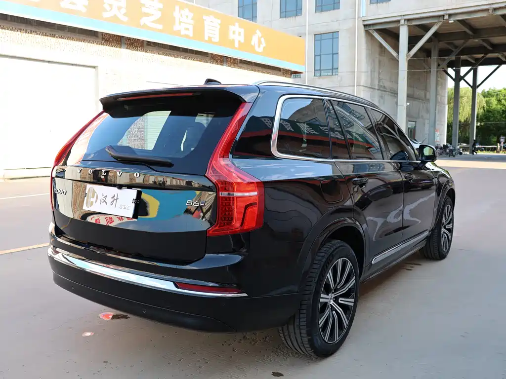Volvo XC90 2025 — фото 15