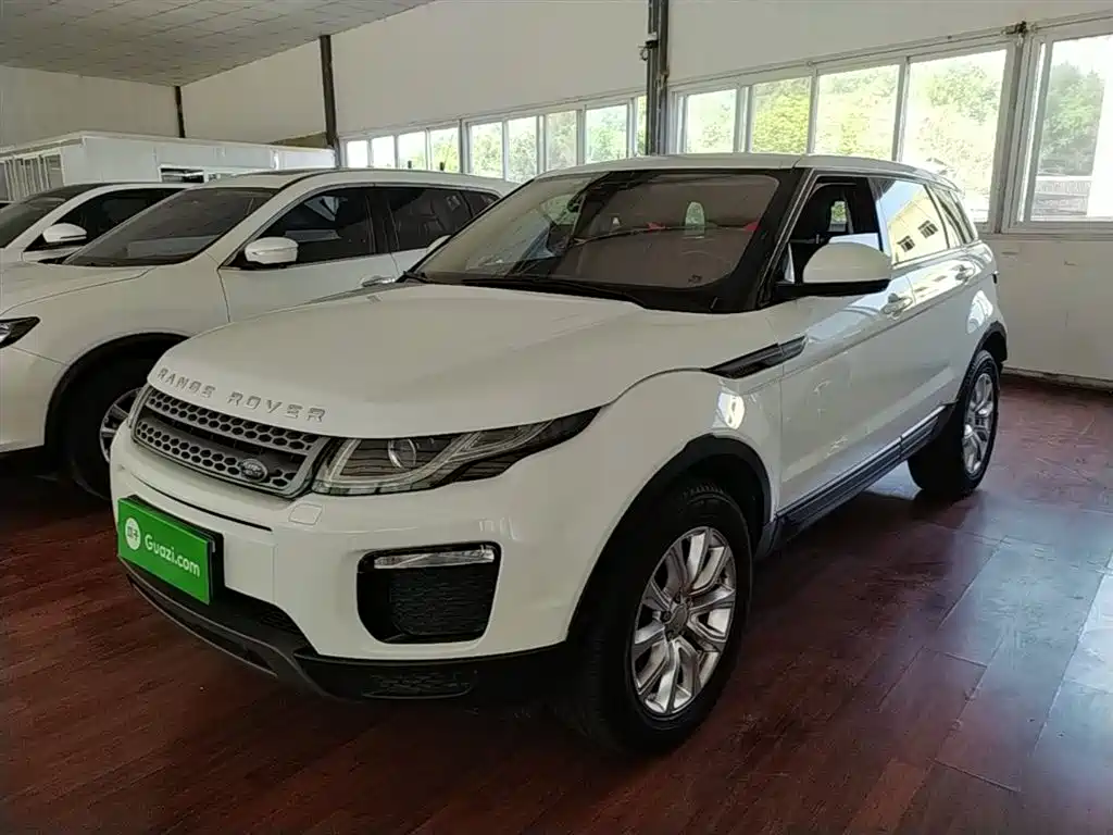 Land Rover Evoque 2019 — фото 1