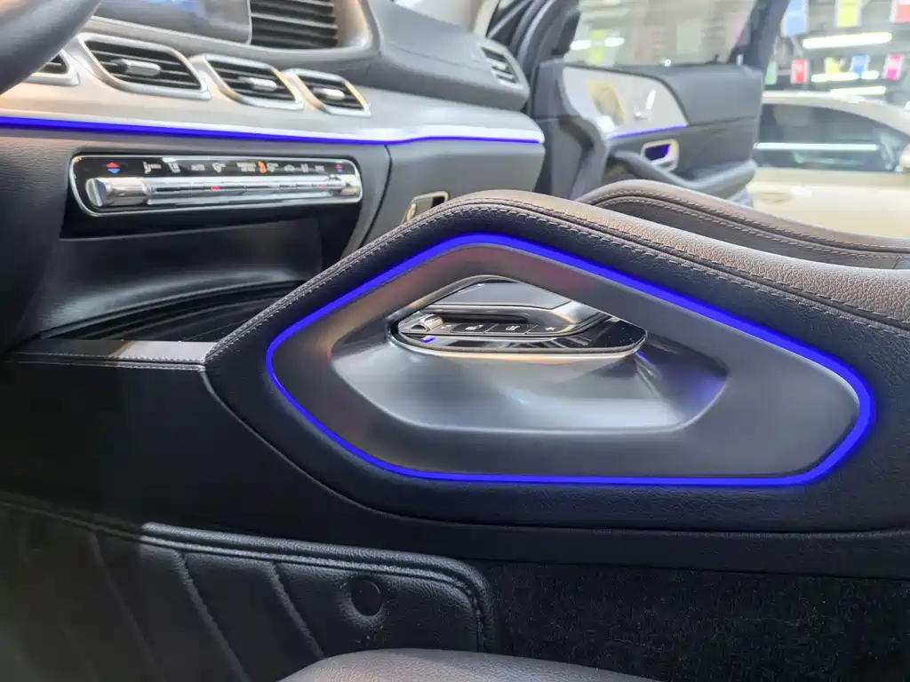 Mercedes-Benz GLE Coupe 2023 — фото 21