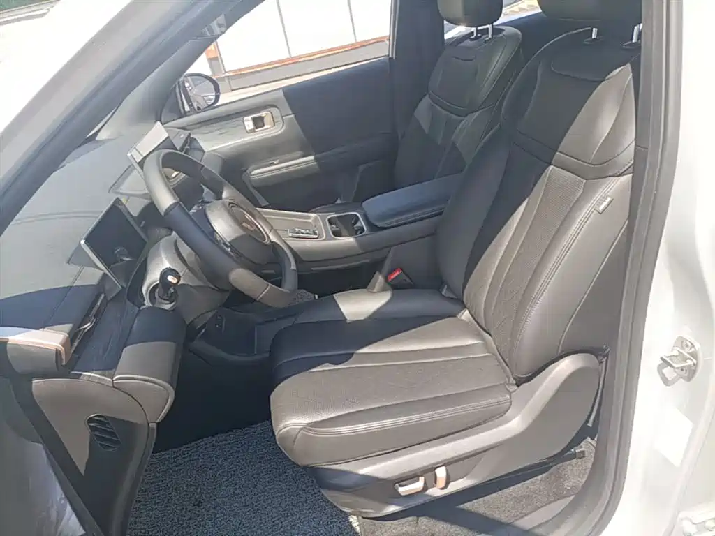 Wuling Xingguang S 2025 — фото 15