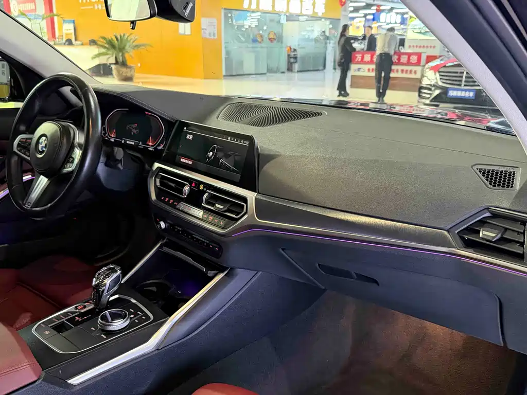 BMW 3 Series 2022 — фото 16