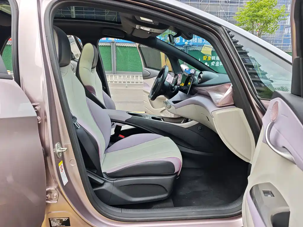 BYD Dolphin 2022 — фото 13