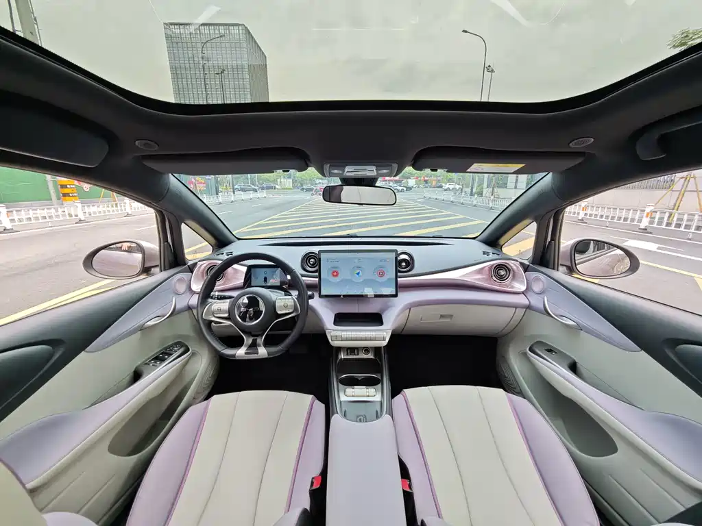 BYD Dolphin 2022 — фото 19