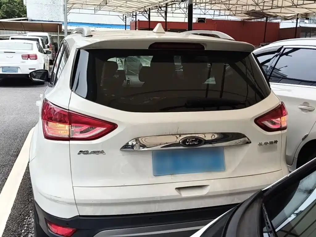 Ford Kuga 2014 — фото 6