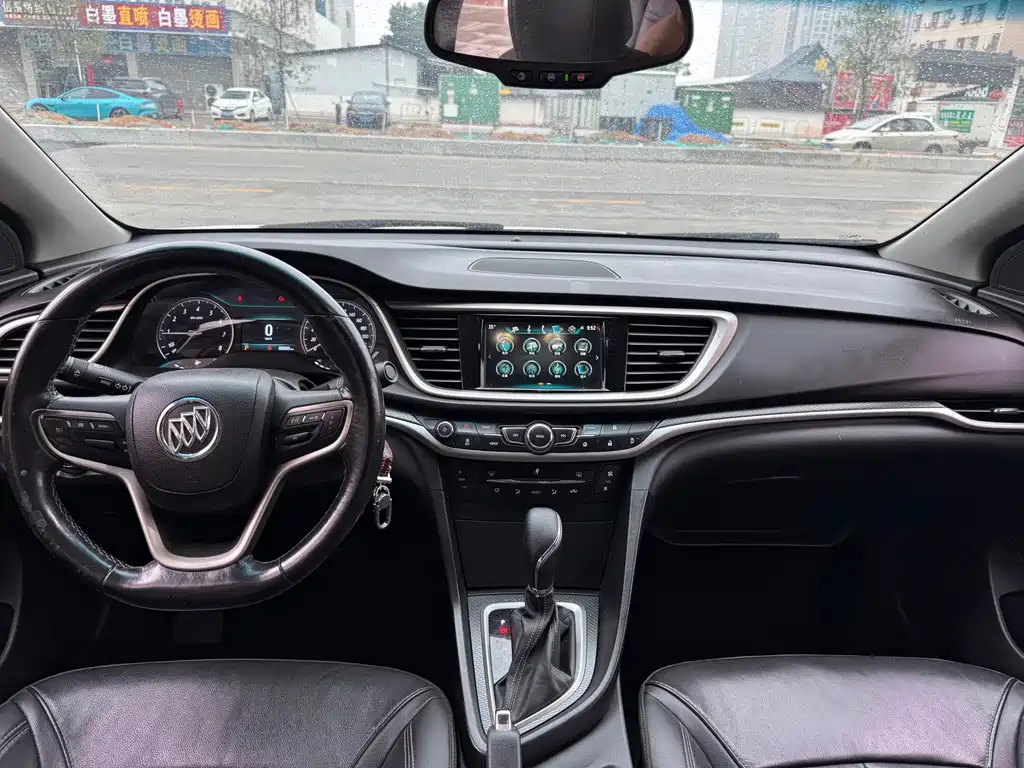 Buick Excelle 2019 — фото 4