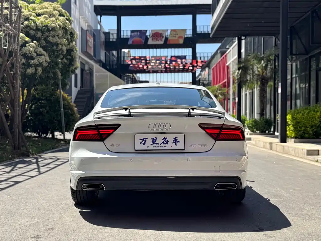 Audi A7 2017 — фото 26