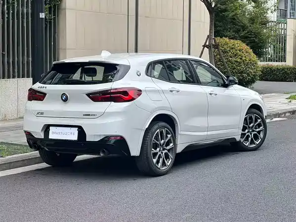 BMW X2 2021