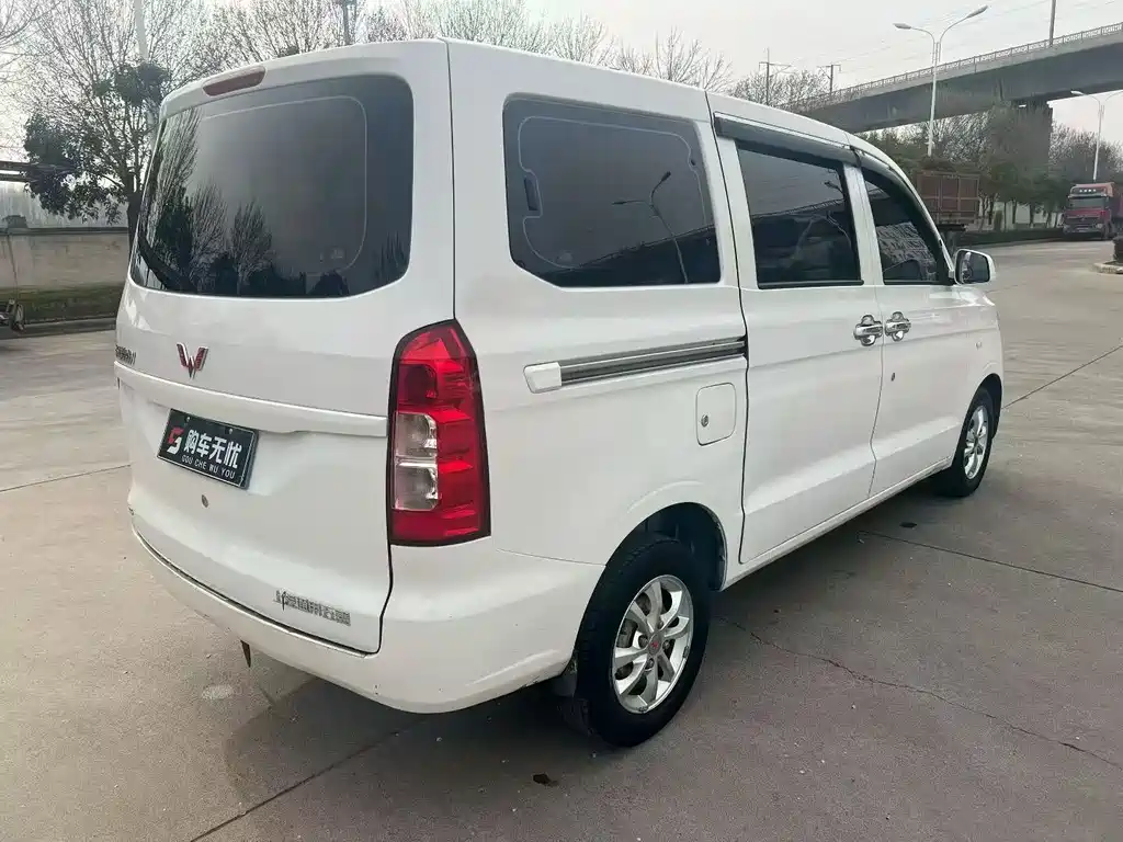 Wuling Hongguang V 2022 — фото 7