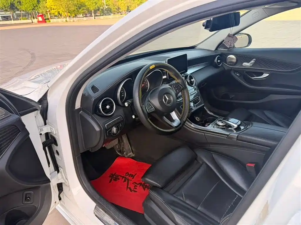Mercedes-Benz C-Class 2015 — фото 4