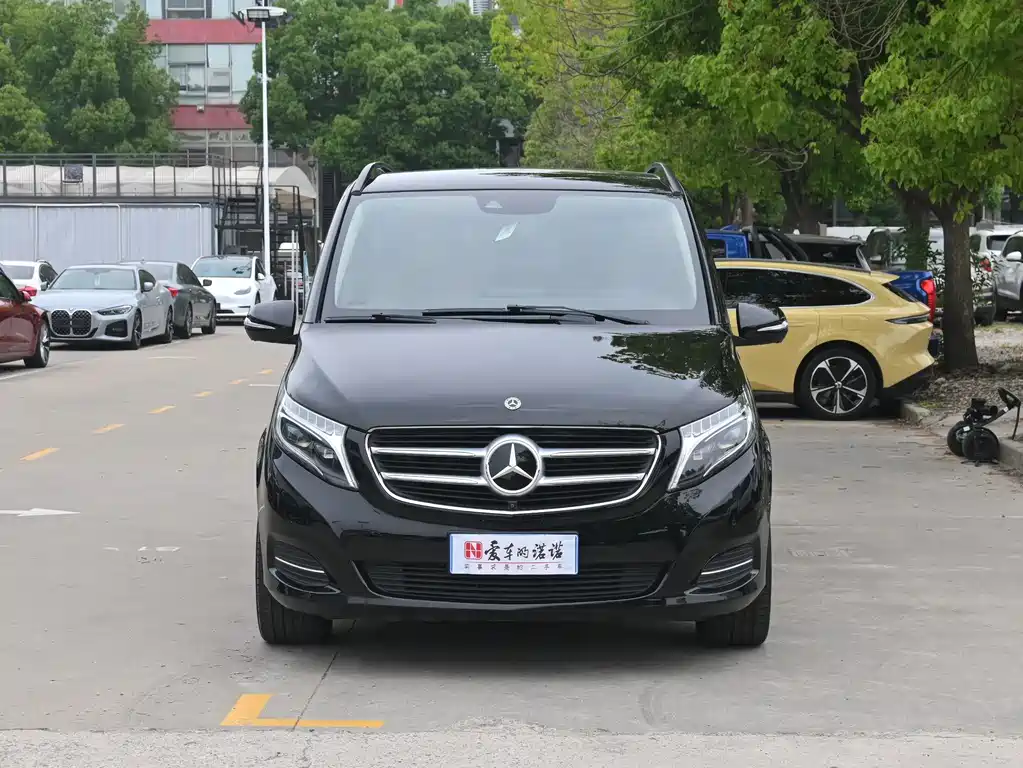 Mercedes-Benz V-Class 2018 — фото 2