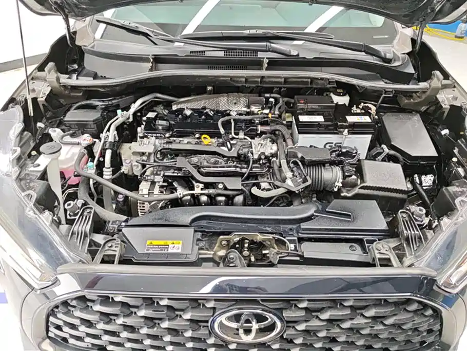 Toyota Corolla Cross 2022 — фото 10