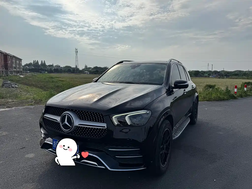Mercedes-Benz GLE 2020 — фото 1