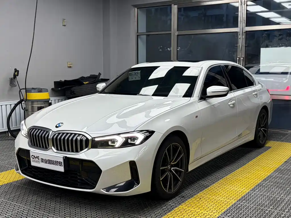 BMW 3 Series 2023