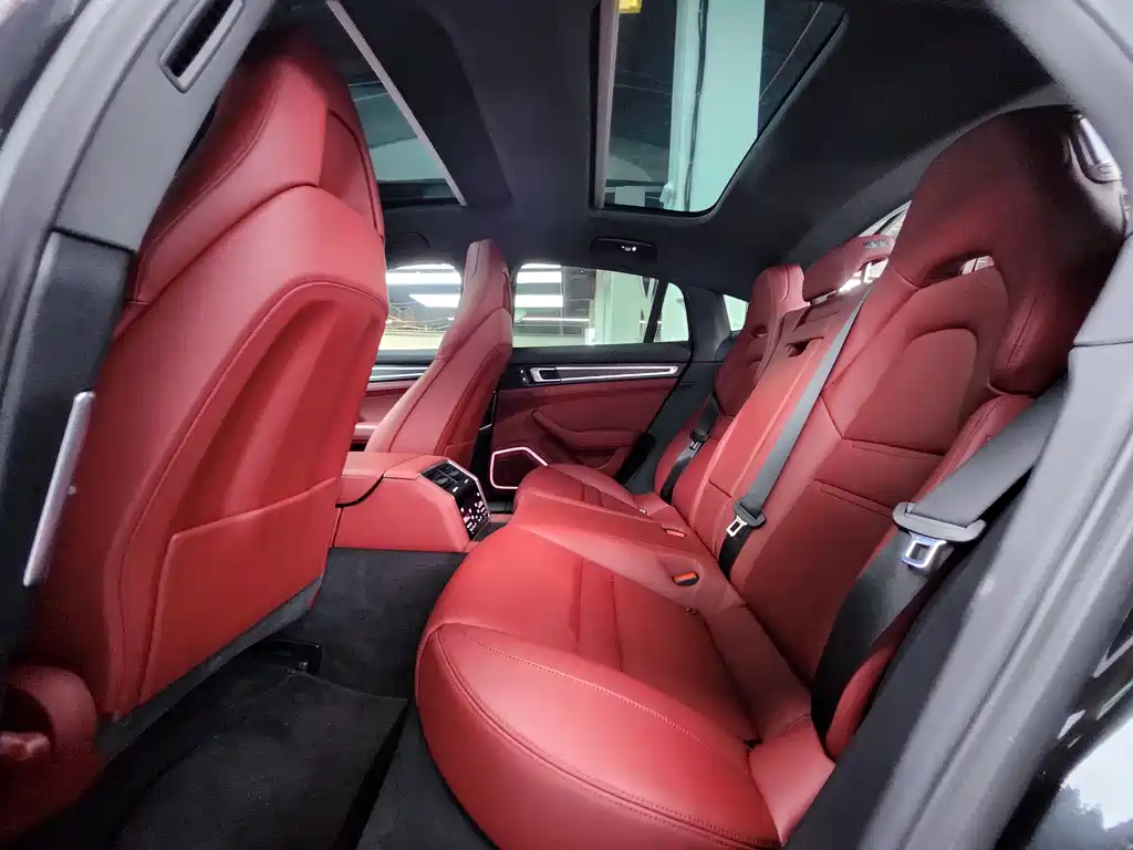 Porsche Panamera 2021 — фото 10