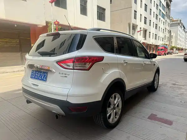 Ford Kuga 2013