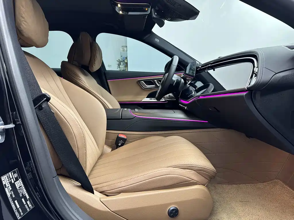 Mercedes-Benz E-Class 2026 — фото 13