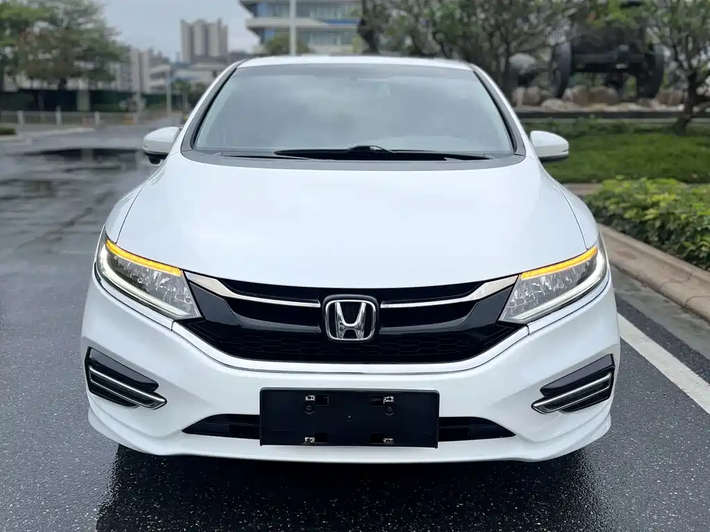Honda Jade 2018 — фото 2