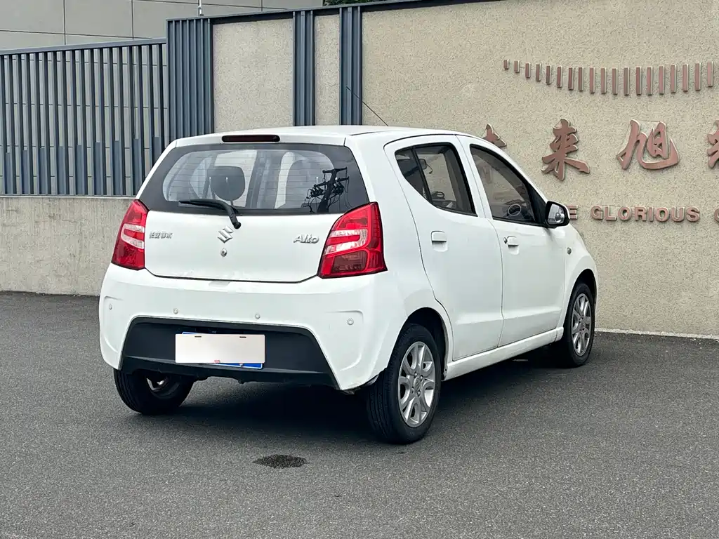 Suzuki Alto 2015