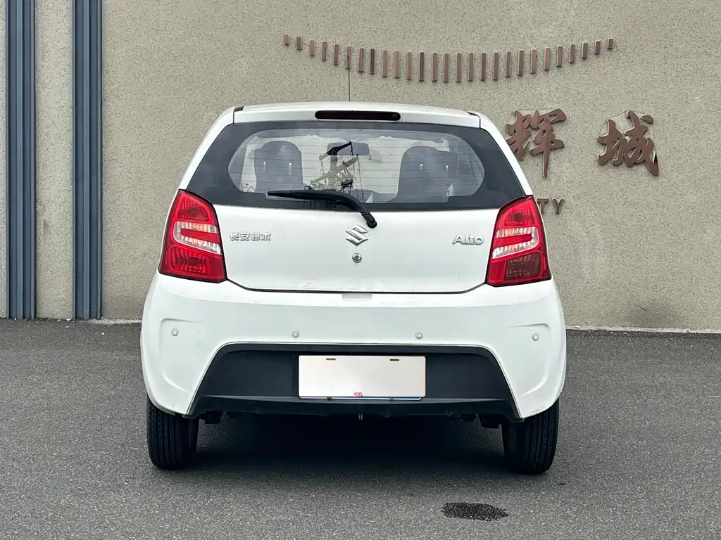 Suzuki Alto 2015