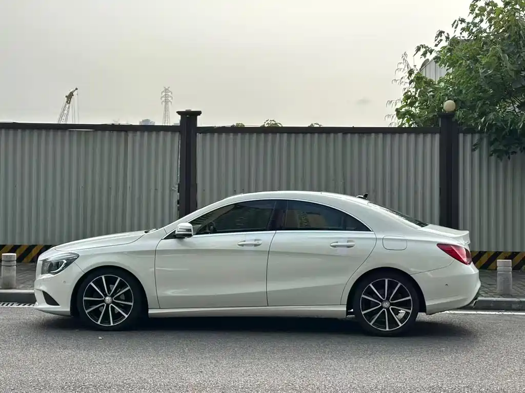Mercedes-Benz CLA 2015 — фото 3