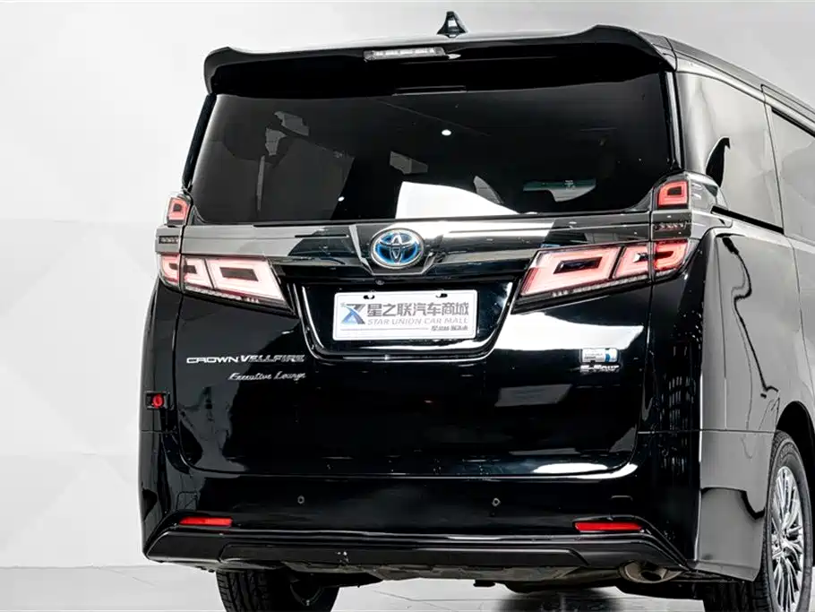 Toyota Vellfire 2022 — фото 7